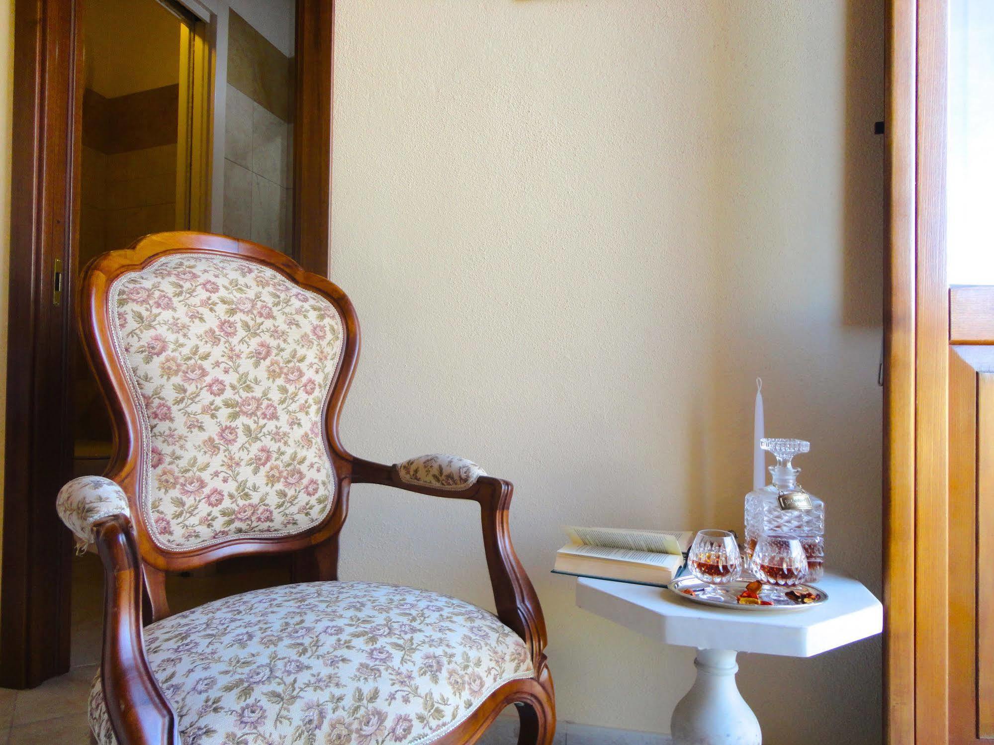 Bed and Breakfast Liberty Quartucciu Exterior foto